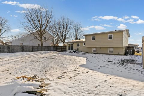 Tiny photo for 2230 Jeffery Drive, St. Joseph, IL 61873 (MLS # 12530076)