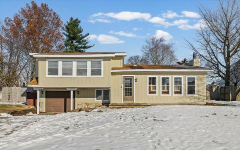 Tiny photo for 2230 Jeffery Drive, St. Joseph, IL 61873 (MLS # 12530076)