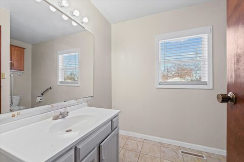 Tiny photo for 2230 Jeffery Drive, St. Joseph, IL 61873 (MLS # 12530076)