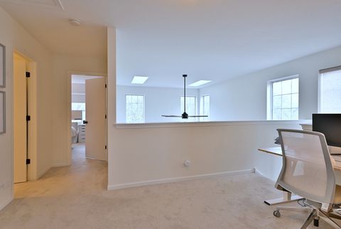 Tiny photo for 3207 Foxridge Court, Woodridge, IL 60517 (MLS # 12518003)