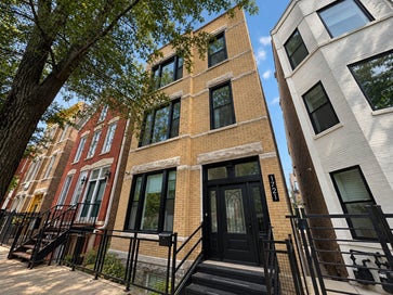 1721 W Pierce Avenue 3 Chicago IL 60622