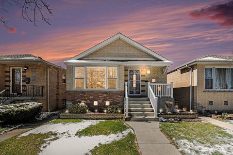 Photo of 7726 S Troy Street, Chicago, IL 60652 (MLS # 12596541)