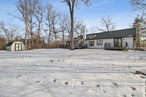 Tiny photo for 1828 White Fence Lane, Libertyville, IL 60048 (MLS # 12573581)