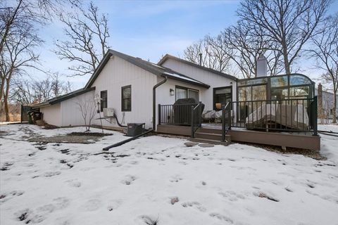 Tiny photo for 1828 White Fence Lane, Libertyville, IL 60048 (MLS # 12573581)