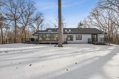 Tiny photo for 1828 White Fence Lane, Libertyville, IL 60048 (MLS # 12573581)