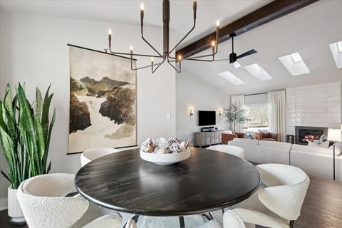 Tiny photo for 1828 White Fence Lane, Libertyville, IL 60048 (MLS # 12573581)