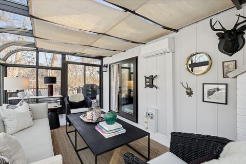 Tiny photo for 1828 White Fence Lane, Libertyville, IL 60048 (MLS # 12573581)