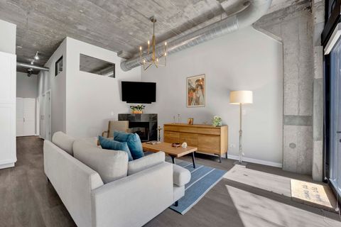 Tiny photo for 1151 W 14th Place #106, Chicago, IL 60608 (MLS # 12622763)