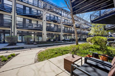 Tiny photo for 1151 W 14th Place #106, Chicago, IL 60608 (MLS # 12622763)