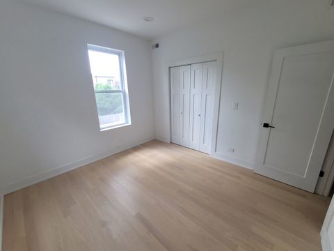 Tiny photo for 6442 S INGLESIDE Avenue, Chicago, IL 60637 (MLS # 12596773)