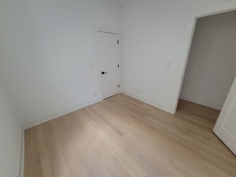 Tiny photo for 6442 S INGLESIDE Avenue, Chicago, IL 60637 (MLS # 12596773)