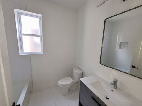 Tiny photo for 6442 S INGLESIDE Avenue, Chicago, IL 60637 (MLS # 12596773)