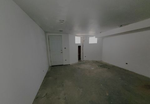 Tiny photo for 6442 S INGLESIDE Avenue, Chicago, IL 60637 (MLS # 12596773)