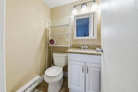 Tiny photo for 142 Klein Creek Court #B, Carol Stream, IL 60188 (MLS # 12575637)