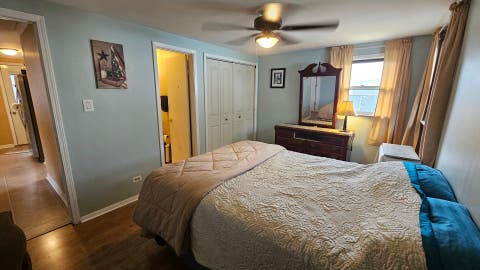 Tiny photo for 8957 S Main Street, Hometown, IL 60456 (MLS # 12735306)