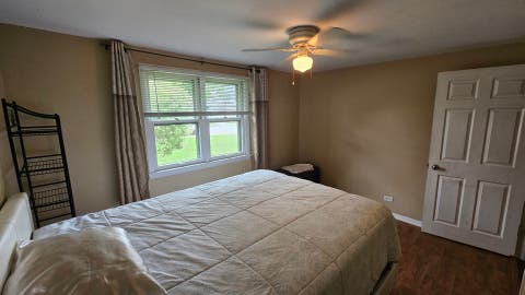 Tiny photo for 8957 S Main Street, Hometown, IL 60456 (MLS # 12735306)