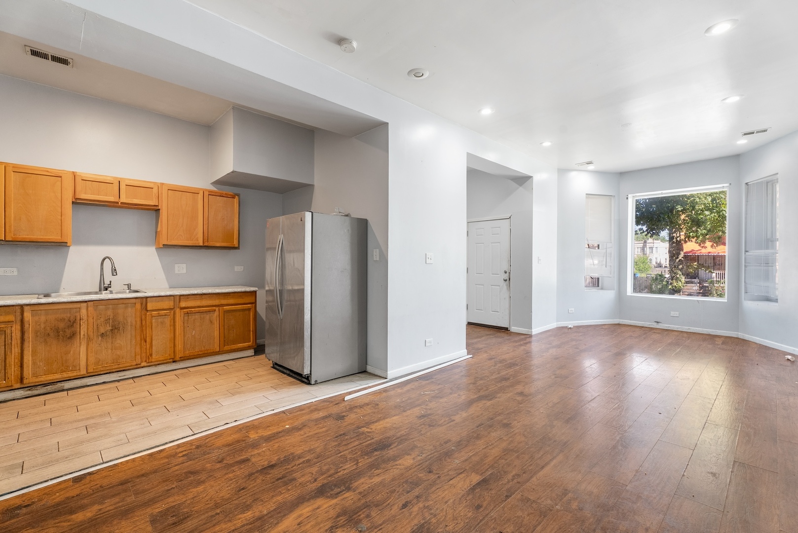 4209 W Wilcox Street