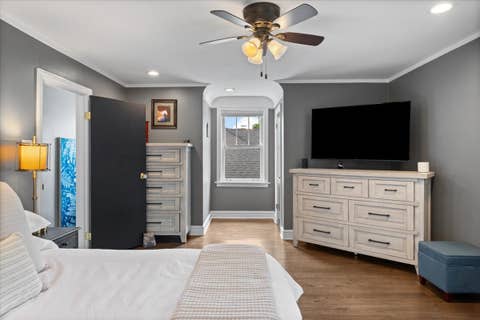 Tiny photo for 6455 N Talman Avenue, Chicago, IL 60645 (MLS # 12670514)