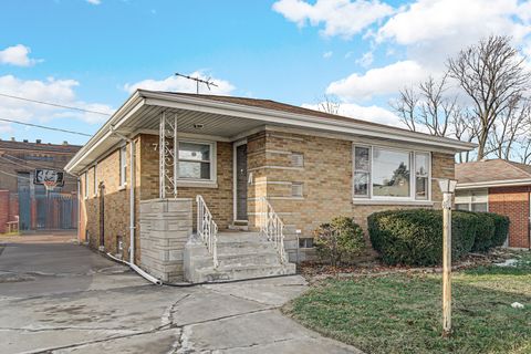 Photo of 712 May Street, Calumet City, IL 60409 (MLS # 12519703)