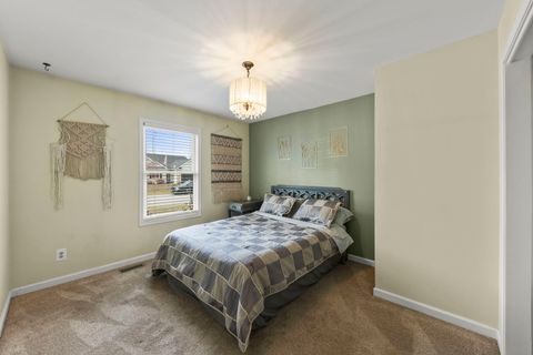 Tiny photo for 1120 Oxford Circle, Sycamore, IL 60178 (MLS # 12519799)