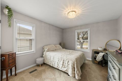 Tiny photo for 1120 Oxford Circle, Sycamore, IL 60178 (MLS # 12519799)