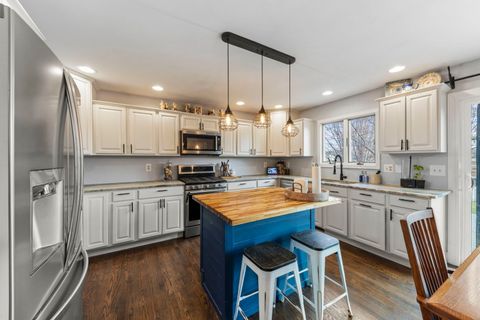 Tiny photo for 1120 Oxford Circle, Sycamore, IL 60178 (MLS # 12519799)