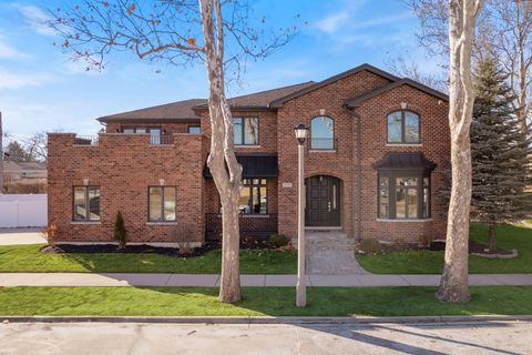 8148 Hamlin Avenue Skokie IL 60076