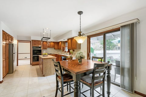 Tiny photo for 3930 Bernay Lane, Hoffman Estates, IL 60192 (MLS # 12797378)