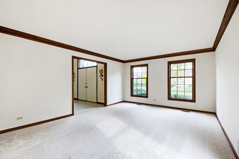 Tiny photo for 3930 Bernay Lane, Hoffman Estates, IL 60192 (MLS # 12797378)