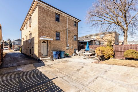 Tiny photo for 1933 N 18th Avenue, Melrose Park, IL 60160 (MLS # 12574758)