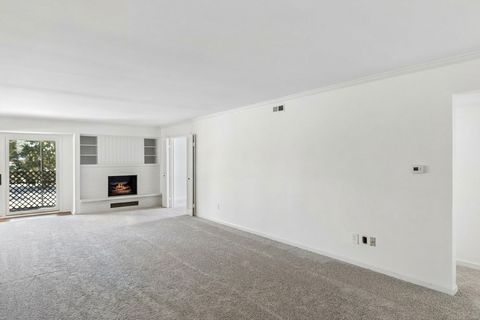 Tiny photo for 740 Saint Andrews Lane #35, Crystal Lake, IL 60014 (MLS # 12591431)