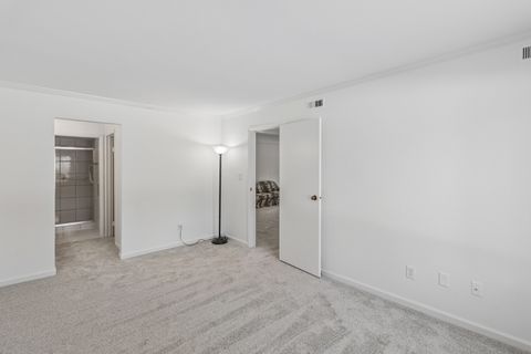 Tiny photo for 740 Saint Andrews Lane #35, Crystal Lake, IL 60014 (MLS # 12591431)