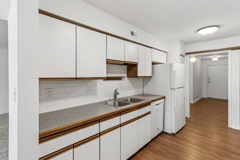 Tiny photo for 740 Saint Andrews Lane #35, Crystal Lake, IL 60014 (MLS # 12591431)