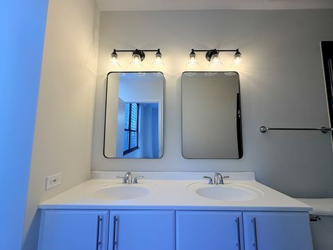 Tiny photo for 130 S Canal Street #9M, Chicago, IL 60606 (MLS # 12583583)