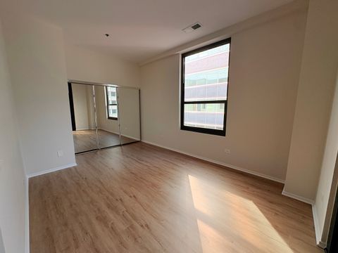 Tiny photo for 130 S Canal Street #9M, Chicago, IL 60606 (MLS # 12583583)