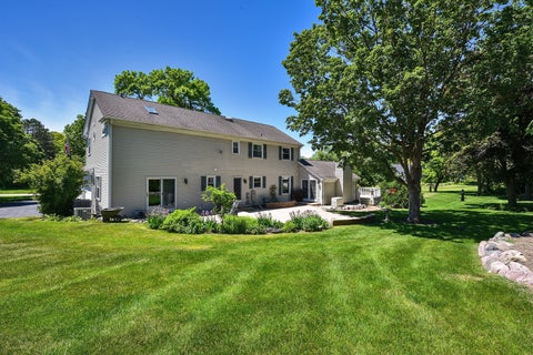 Tiny photo for 381 Grayfriars Lane, Inverness, IL 60067 (MLS # 12669378)