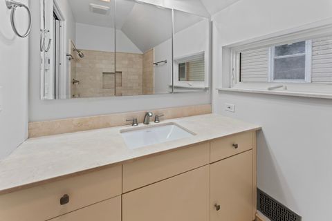 Tiny photo for 2135 W Leland Avenue, Chicago, IL 60625 (MLS # 12515717)