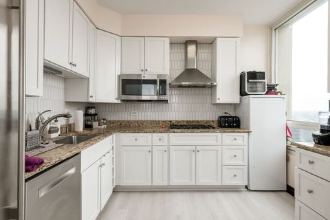 Tiny photo for 33 W Ontario Street #47A, Chicago, IL 60654 (MLS # 12621409)