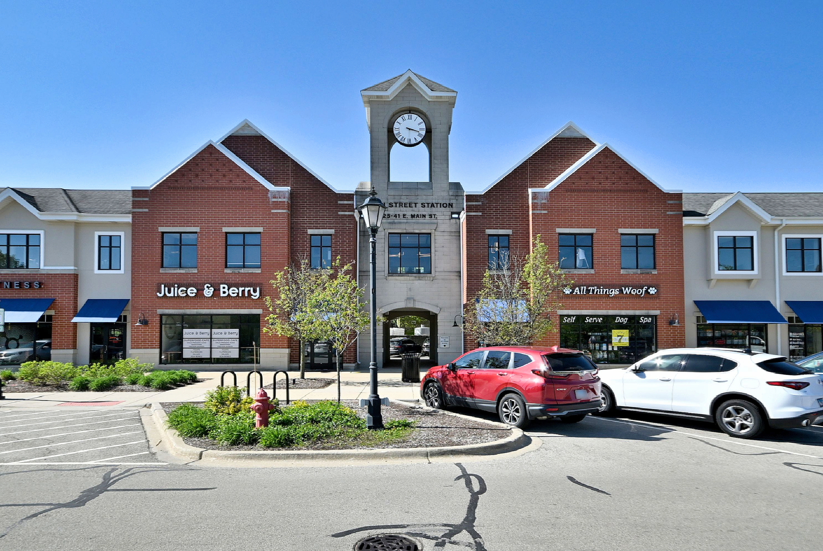 25 E Main Street 202