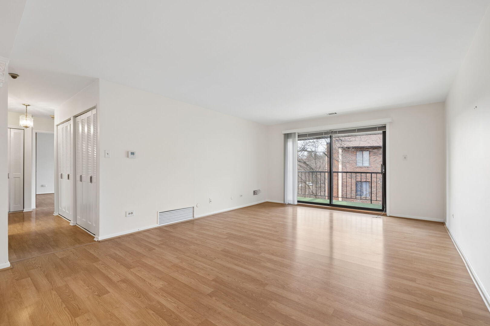 7510 Farmingdale Drive 407