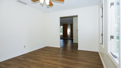 Tiny photo for 800 W Hamilton Street, Atlanta, IL 61723 (MLS # 12456014)