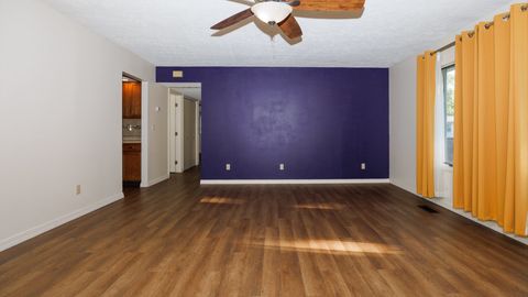 Tiny photo for 800 W Hamilton Street, Atlanta, IL 61723 (MLS # 12456014)
