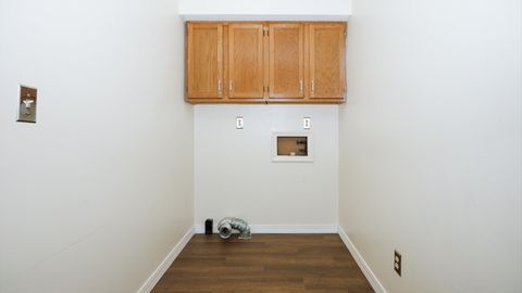 Tiny photo for 800 W Hamilton Street, Atlanta, IL 61723 (MLS # 12456014)