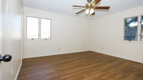 Tiny photo for 800 W Hamilton Street, Atlanta, IL 61723 (MLS # 12456014)