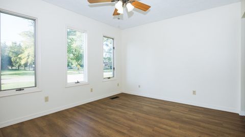 Tiny photo for 800 W Hamilton Street, Atlanta, IL 61723 (MLS # 12456014)