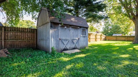 Tiny photo for 800 W Hamilton Street, Atlanta, IL 61723 (MLS # 12456014)