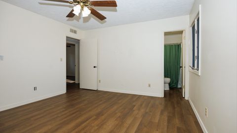 Tiny photo for 800 W Hamilton Street, Atlanta, IL 61723 (MLS # 12456014)