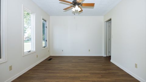 Tiny photo for 800 W Hamilton Street, Atlanta, IL 61723 (MLS # 12456014)