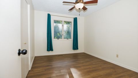 Tiny photo for 800 W Hamilton Street, Atlanta, IL 61723 (MLS # 12456014)