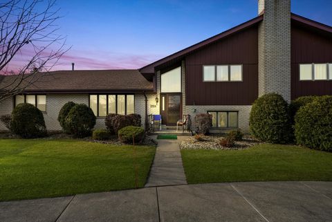 Tiny photo for 17926 Alabama Court, Orland Park, IL 60467 (MLS # 12471767)